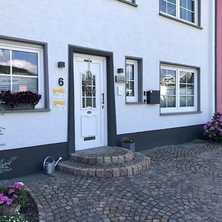 Moselle-Side Apartments Mehring  Exterior foto